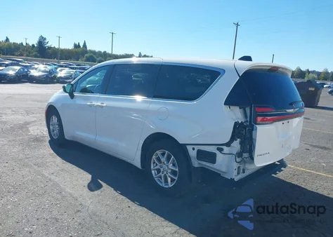 2025 Chrysler Pacifica Select from USA, damaged, VIN 2C4RC1BG2SR578950